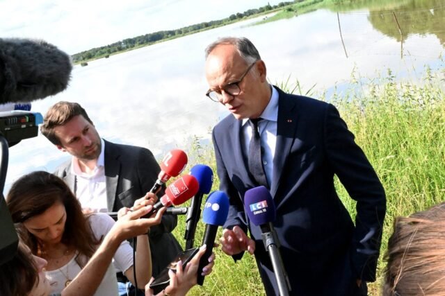 1780517158_2452797-edouard-philippe-a-annonce-vouloir-modifier-la-cha.jpg