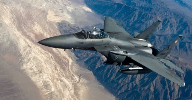 1780517755_rebondissement-dans-l-affaire-du-f-15e-americain-abattu-un-missile-chinois-responsable.jpg