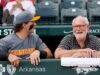 Jeff Wood ទទួលបានពានរង្វាន់ 2026 College Athletic Trainer of the Year Award ពី Tennessee Athletic Trainer Society