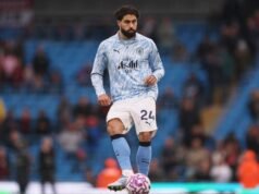 Manchester City រំពឹងថាកីឡាករខ្សែការពារ Barcelona នឹងបន្តកុងត្រារបស់គាត់