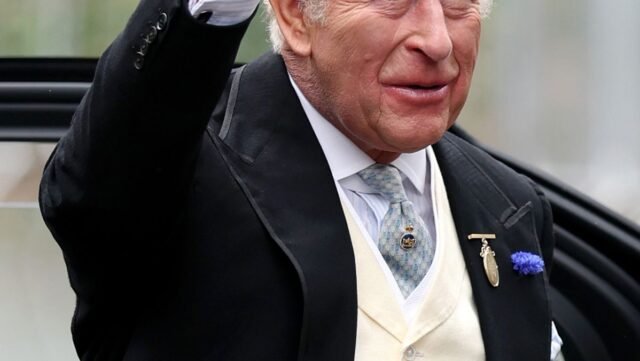 1780754454_0_Peter-Phillips-Marries-Harriet-Sperling-In-Gloucestershire.jpg