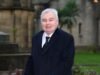 Dawn French ប្រាប់ Eamonn Holmes ថានាងកំពុង “សុបិន្ត” បន្ទាប់ពីនាង “គោះគាត់ត្រឡប់មកវិញសម្រាប់ការថើប” ។