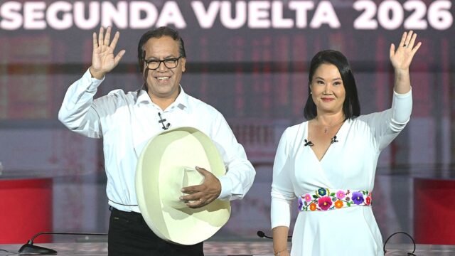 1780827238_sanchez-fujimori-peru-election.jpg