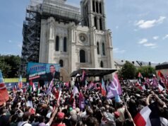 នៅ Saint-Denis អ្នកគាំទ្ររបស់ Jean-Luc Mélenchon ការពារការផ្លាស់ប្តូរសម្លេង – franceinfo