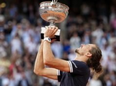 Alexander Zverev ឈ្នះការប្រកួត Grand Slam ដំបូងនៃអាជីពរបស់គាត់ក្នុង 5 សិតដោយផ្តួល Flavio Cobolli នៅវគ្គផ្តាច់ព្រ័ត្រ – franceinfo