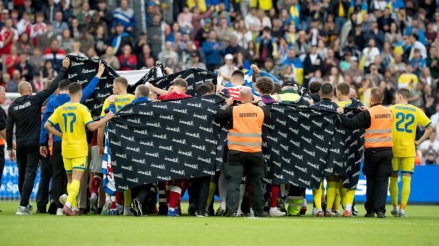1780863420_0_APTOPIX-Denmark-Ukraine-Soccer-26158682732301.jpg
