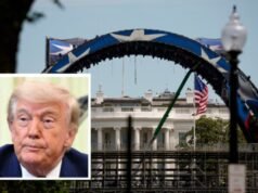 Trump បានប្តឹងជុំវិញការប្រើប្រាស់ “ពុករលួយ” នៃវាលស្មៅខាងត្បូងនៃសេតវិមានដើម្បីប្រារព្ធខួបកំណើតគម្រប់ 80 ឆ្នាំរបស់គាត់ជាមួយនឹងការប្រយុទ្ធ UFC