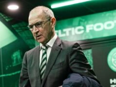 Martin O’Neill បានបង្ហាញថាការផ្ទេរពី Celtic ទៅ Celtic គឺជិតមកដល់ហើយ ខណៈដែល Dermot បានជំរុញឱ្យ Desmond ចែកផ្លូវជាមួយ “កាបូបលុយ” ។