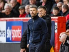 Stephen Robinson បានធ្វើឱ្យ Aberdeen ត្រលប់មកវិញនូវល្បឿនខណៈពេលដែល Niall McGinn បានសរសើរ ‘set-piece’ Brad Lyons