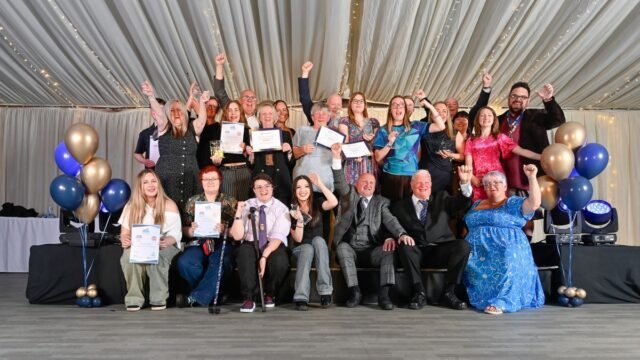 1781022714_1_SMR_SOW-080626-Volunteer-Awards_02.jpg