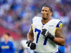 LA Rams បានចាកចេញពីការដោះស្រាយ Alaric Jackson ត្រូវបានចាប់ខ្លួនដោយសង្ស័យពីអំពើហិង្សាក្នុងគ្រួសារ
