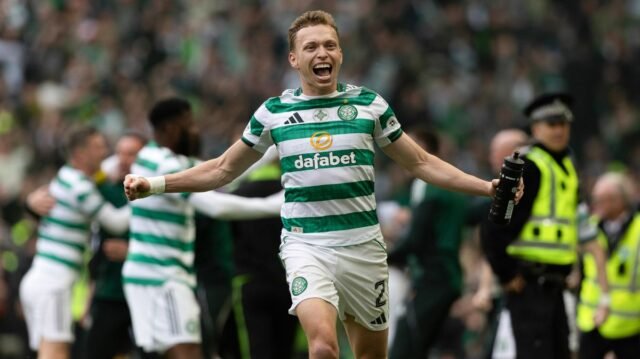 1781044253_0_Celtic-v-Heart-of-Midlothian-William-Hill-Premiership.jpg