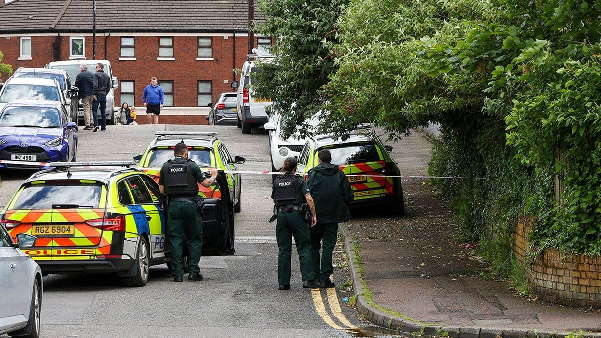 ការវាយប្រហារដោយកាំបិតនៅ North Belfast