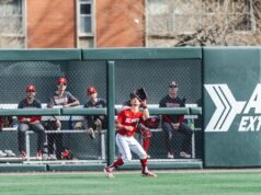 Rett Johnson បានដាក់ឈ្មោះក្រុមទីពីរ Freshman All-American