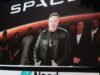 នាយកប្រតិបត្តិក្រុមហ៊ុន SpaceX លោក Elon Musk ឥឡូវនេះគឺជាមហាសេដ្ឋីពាន់លាន ប៉ុន្តែនិយាយថា ដោយសារ AI លុយនឹងលែងជាបញ្ហានៅថ្ងៃណាមួយ
