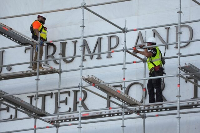 1781308080_2026-06-12T195031Z_740606108_RC2JSLAM8F2L_RTRMADP_3_USA-TRUMP-KENNEDY-CENTER.JPG