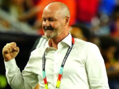 Steve Clarke និយាយថាស្កុតឡែននឹងមានអារម្មណ៍ថា “សម្ពាធតិចជាង” ប្រឆាំងនឹងការប្រកួត World Cup សំខាន់ៗនៅពេលដែលគាត់សរសើរវីរបុរស