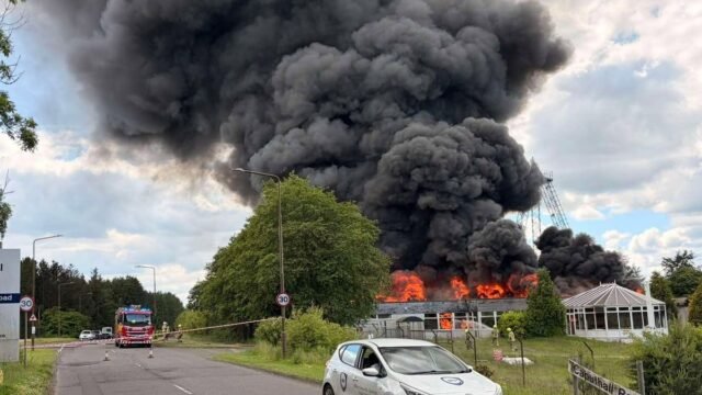 1781488919_0_livingston-fire-1.jpg