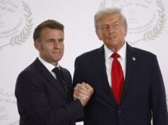 លោក Trump បានដាក់ស្រាបារាំងនៅក្នុងដៃរបស់គាត់ជាមួយនឹងការគំរាមកំហែងពន្ធចុងក្រោយមុនកិច្ចប្រជុំកំពូល G7