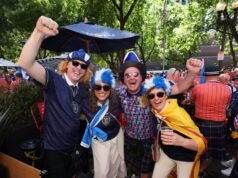 Tartan Army ធ្វើអោយកម្មវិធីវិទ្យុ Boston ភ្ញាក់ផ្អើលដោយសារតែ ‘បារអស់ស្រាបៀរ’ នៅក្នុងពិធីជប់លៀង World Cup ។