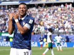 Mbappé លើសកំណត់ត្រារបស់ Giroud និងនាំក្រុមតោខៀវទទួលជ័យជម្នះលើសេណេហ្គាល់ក្នុងការប្រកួតបើកឆាក World Cup របស់ពួកគេ