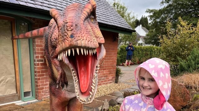 1781752204_0_Rmr_rrn_160823_Jurassic_03.jpg