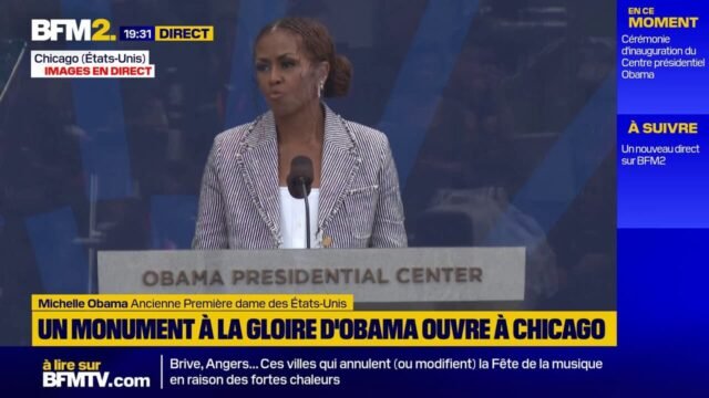 1781812677_Tu-faisais-le-travail-du-peuple-Michelle-Obama-rend-hommage-a-Barack-Obama-lors-de-l-inauguration-du.jpeg