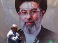 លោក Mojtaba Khamenei បាននិយាយថា លោកបានយល់ព្រមចំពោះកិច្ចព្រមព្រៀងជាមួយទីក្រុងវ៉ាស៊ីនតោន ទោះបីជាមានការកក់ទុក និងការលុបចោលការបិទផ្លូវរបស់កងទ័ពជើងទឹកអាមេរិកក៏ដោយ។