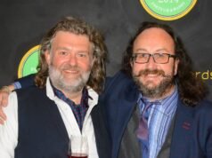 ភរិយារបស់តារា Hairy Bikers នាង Lili ចូលរួមរំលែកទុក្ខដ៏ក្រៀមក្រំ មុនពេល “ជិះចុងក្រោយទៅផ្ទះ”។