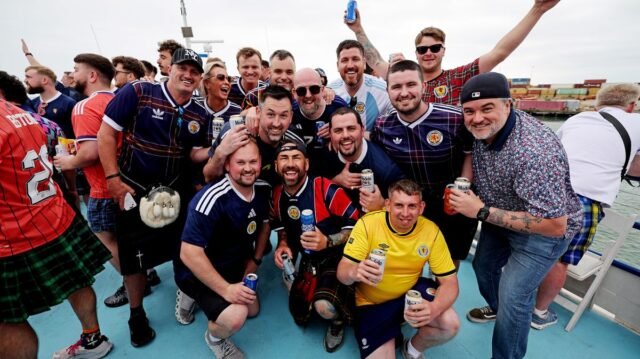 1781983554_0_18-06-26_WorldCup_101JPG.jpg