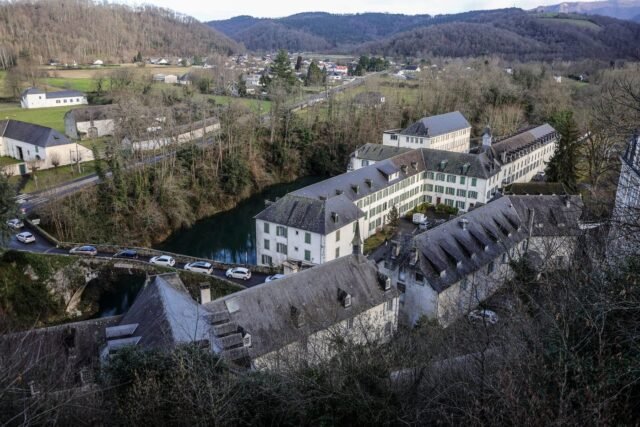 1782008456_2468121-le-site-de-betharram-a-lestelle-betharram-le-22-ja.jpg