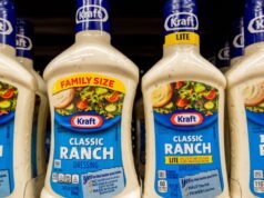 Kraft លោតលើ WM Ranch ឃោសនាបំផ្លើសជាមួយនឹងឧបករណ៍ធ្វើដំណើរ បន្ទាប់ពី TSA ព្រមានកុំឱ្យជល់មាន់