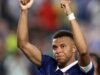 បារាំងដែលដឹកនាំដោយ Mbappé ដែល “ភ្លៀងធ្លាក់” គ្រប់គ្រងប្រទេសអ៊ីរ៉ាក់ ហើយមានលក្ខណៈសម្បត្តិគ្រប់គ្រាន់សម្រាប់ជុំទី 16 ។