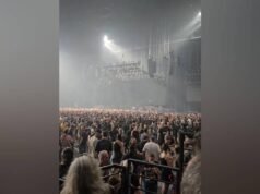 ការប្រគុំតន្ត្រី Iron Maiden នៅ La Défense Arena ទីក្រុងប៉ារីស បានរំខានរយៈពេលមួយម៉ោង ដោយសារដាច់ចរន្តអគ្គិសនី