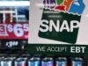 ច្បាប់ SNAP ថ្មីរបស់ Trump ដាក់សម្ពាធលើរដ្ឋនានាដើម្បីការពារជំនួយរបស់ពួកគេ (