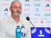 Steve Clarke ត្រូវបានប្រាប់ឱ្យ “ធំឡើង” ដោយអ្នកយកព័ត៌មាន Scotland World Cup ដែលខឹងសម្បារ ខណៈដែលចៅហ្វាយរបស់គាត់ត្រូវបានគេរិះគន់ចំពោះការចេញបទសម្ភាសន៍។