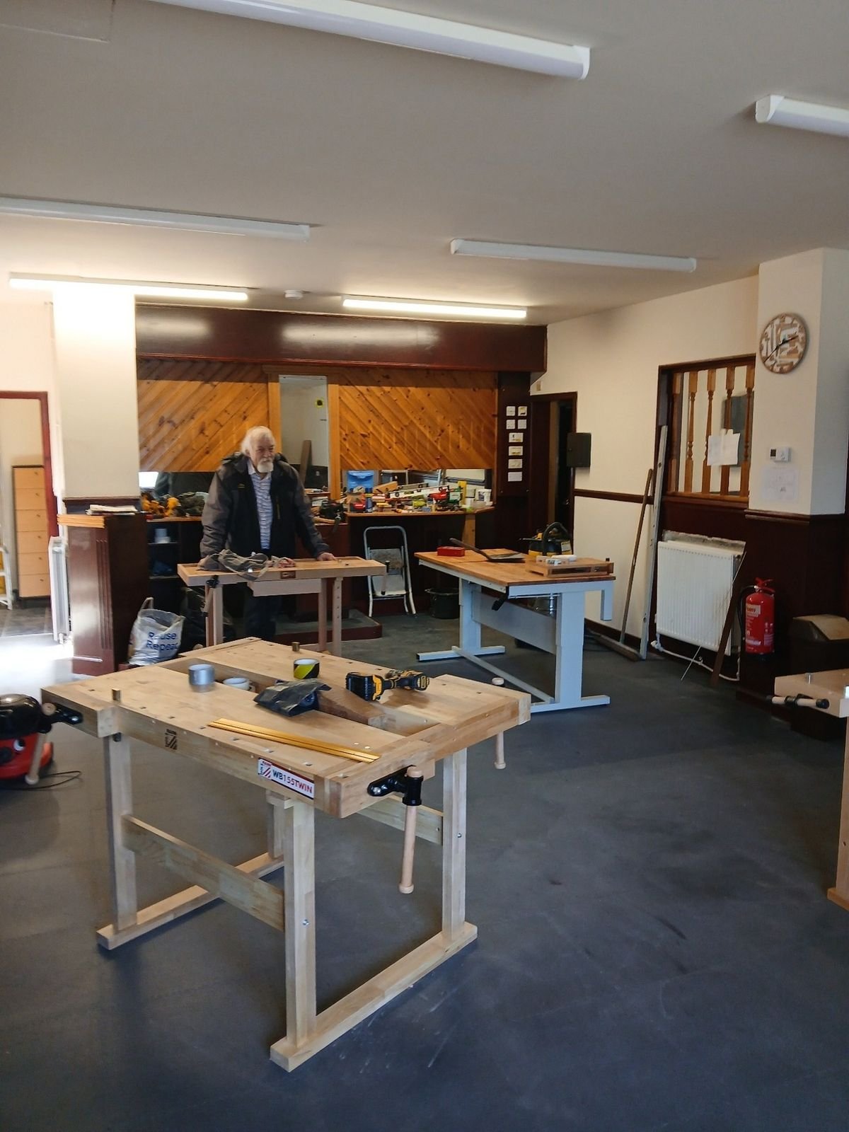 Kirkmuirhill និង Blackwood Men's Sheds ។