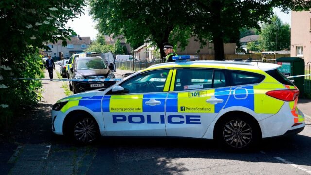 1782414423_0_CMP_SDR_250626ArdsheilAvenueEdinburghCops_017JPG.jpg