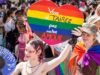 Pride March និង Solidays បានលុបចោលវិធានការ “មិនធម្មតា” ដោយសាររលកកំដៅ