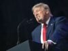 ‘ពួកគេជាសត្វ’៖ Trump ព្រមានអំពី ‘កុម្មុយនិស្តគ្មានព្រះ’ នៅក្នុងពាក្យ 400 ពាក្យដែលរំឮកដល់បញ្ជីខ្មៅ Red Scare