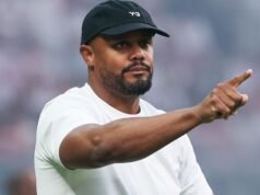 តួនាទីរបស់ Vincent Kompany ក្នុងការស្វែងរកអ្នកចាត់ការថ្មីរបស់ Hearts ត្រូវបានបង្ហាញនៅពេលចៅហ្វាយ Bayern ផ្តល់ដំបូន្មានសំខាន់ៗ