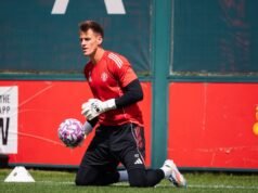 Rangers ‘ពិចារណា’ ការដេញថ្លៃសម្រាប់អ្នកចាំទី Man Utd ជាសមរភូមិផ្ទេរសម្រាប់ ‘គោលដៅ’ ដែលរំពឹងទុក