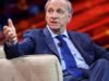ស្ថាបនិក Bridgewater លោក Ray Dalio បានចាប់ផ្តើមវិនិយោគបន្ទាប់ពីធ្វើការជាឆ្មាំសម្រាប់ពាណិជ្ជករ Wall Street