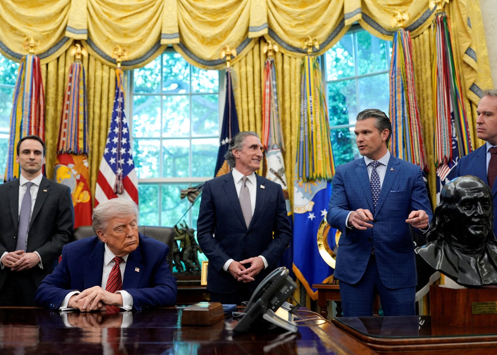 រដ្ឋមន្ត្រី Pete Hegseth អះអាង​ថា សហរដ្ឋ​អាមេរិក​ជា​អ្នក​ទទួល​ខុស​ត្រូវ​ចំពោះ​ច្រក​សមុទ្រ Hormuz 