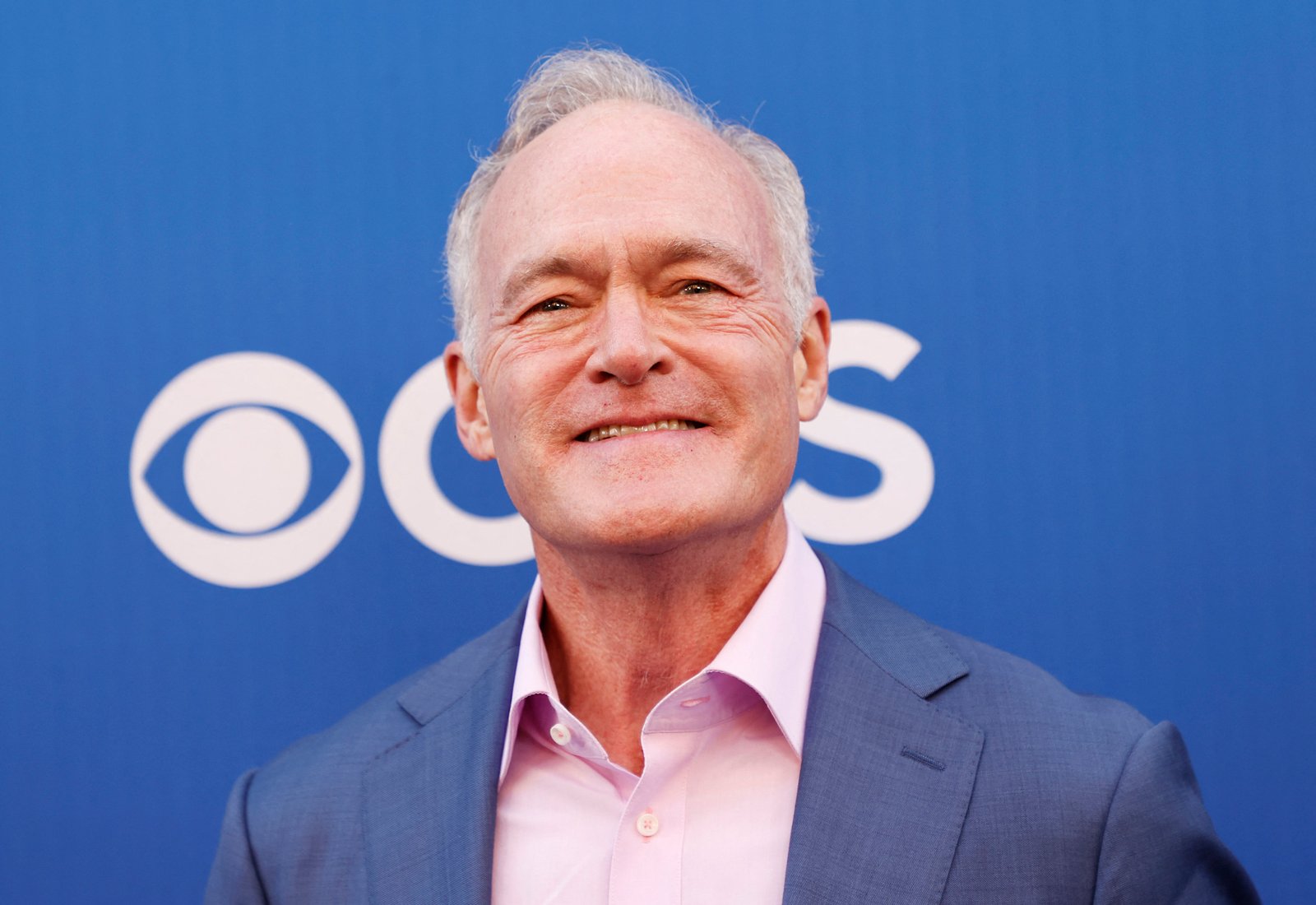 លោក Scott Pelley បានចោទប្រកាន់នាយកសារព័ត៌មាន CBS លោក Bari Weiss ពីបទ 