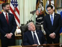របាយការណ៍បាននិយាយថា Trump បានសួរ Murdoch ថាតើគាត់ចូលចិត្ត Vance ឬ Rubio – ចាប់តាំងពីពួកគេទាំងអស់គ្នាអង្គុយជាមួយគ្នា
