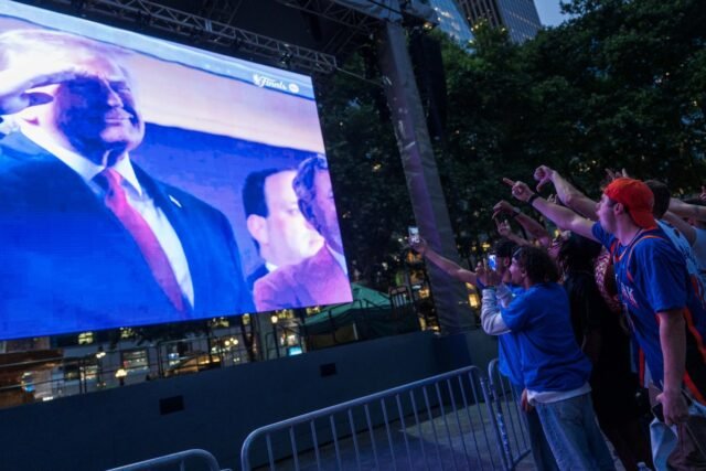 2280020505.jpeg