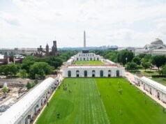 Fox News កំពុងធ្វើអ្វីគ្រប់យ៉ាងដើម្បីធ្វើឱ្យរដ្ឋរបស់ Trump មានភាពយុត្តិធម៌ ប៉ុន្តែកាមេរ៉ាមិនកុហកទេ៖ ‘Sad’