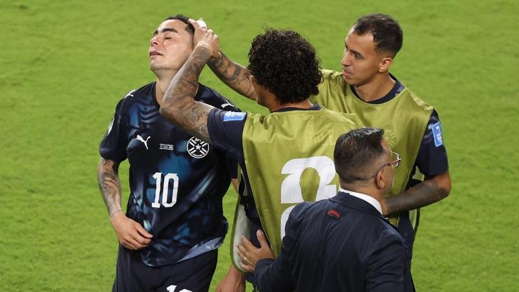 កីឡាករប៉ារ៉ាហ្គាយ Miguel Almiron ត្រូវបានបណ្តេញចេញក្នុងការប្រកួតជាមួយទួរគី។