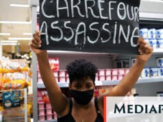 នៅប្រទេសប្រេស៊ីល Carrefour កំពុងតស៊ូដើម្បីបញ្ចប់ការរើសអើងជាតិសាសន៍ បើទោះបីជាមានកិច្ចព្រមព្រៀងជាប្រវត្តិសាស្ត្រក៏ដោយ។